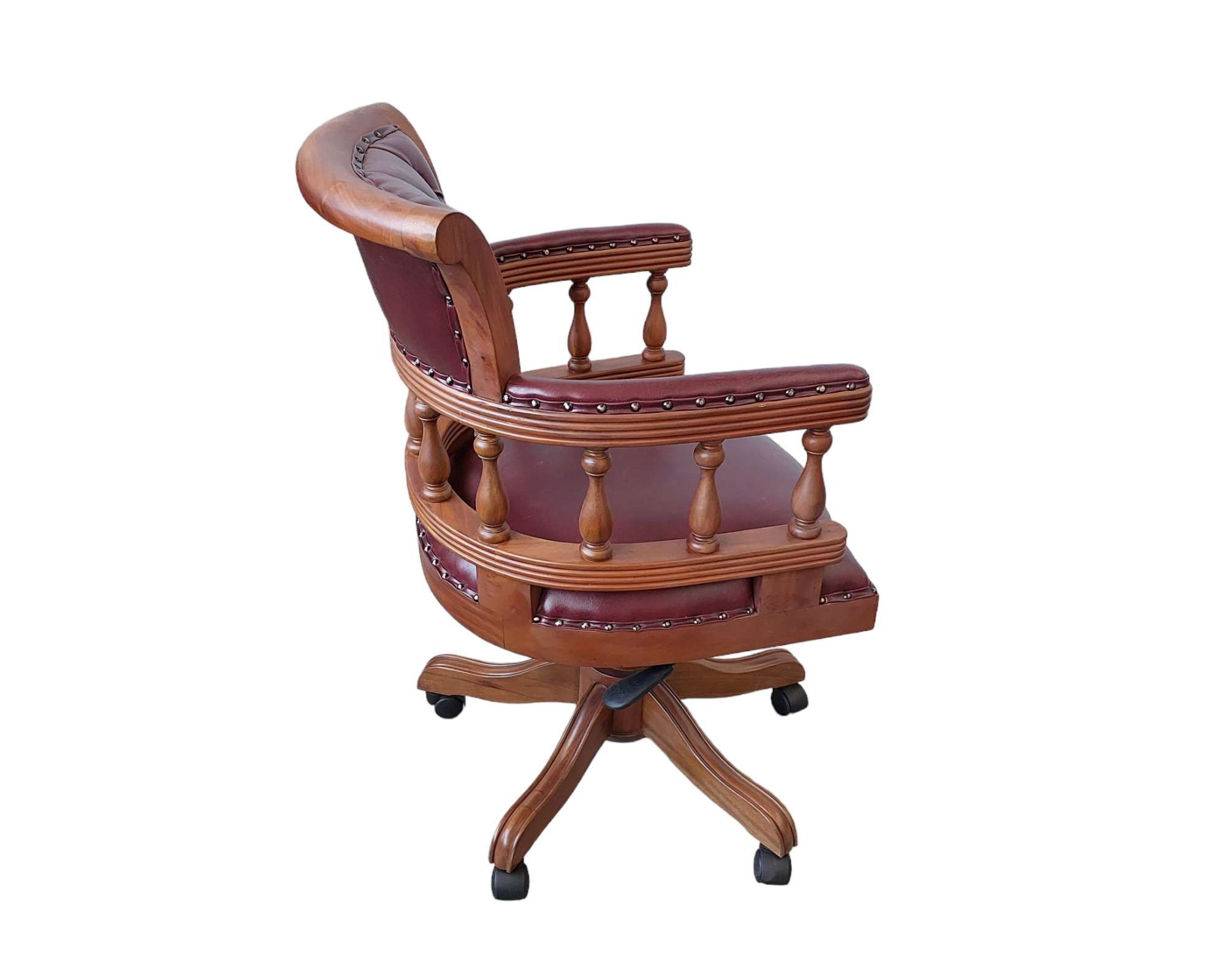 EXECUTIVE VICTORIAN OFFICE CHAIR