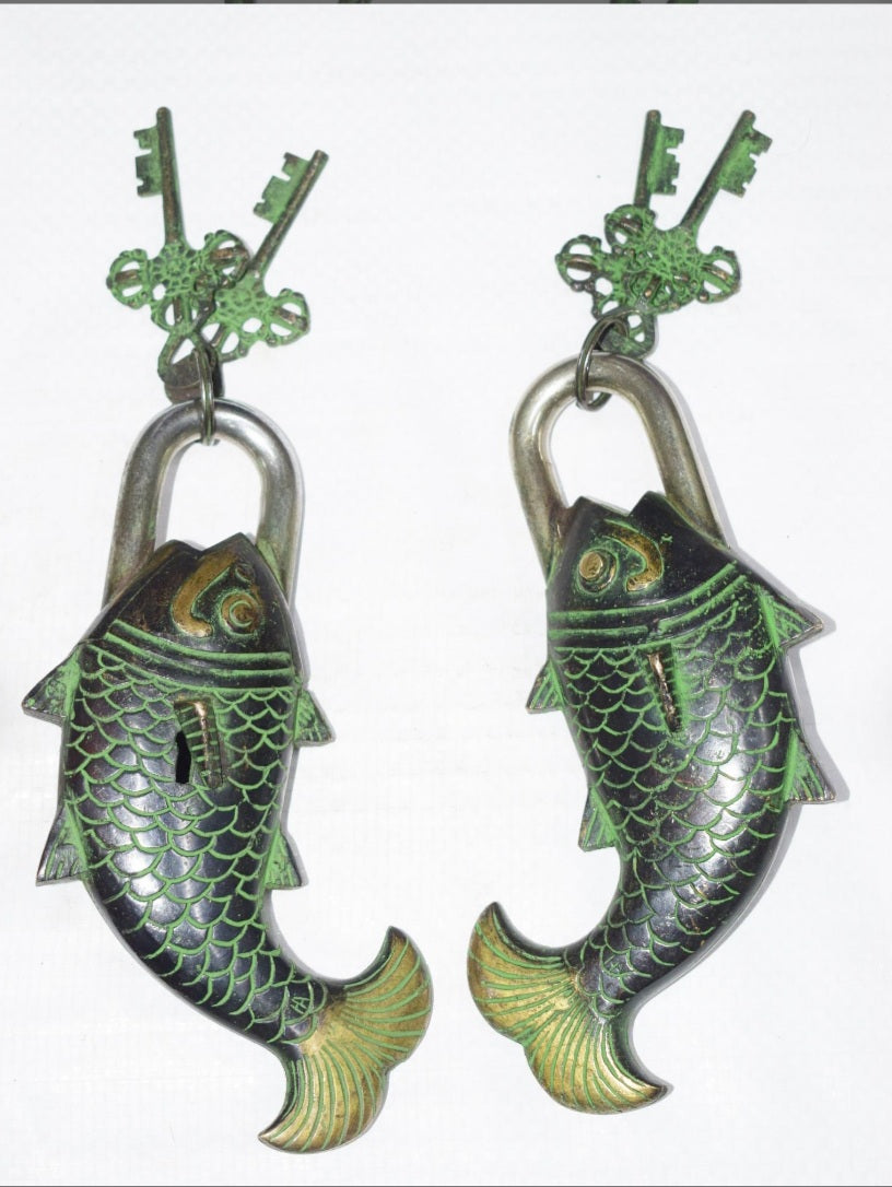 BRASS FISH PADLOCK