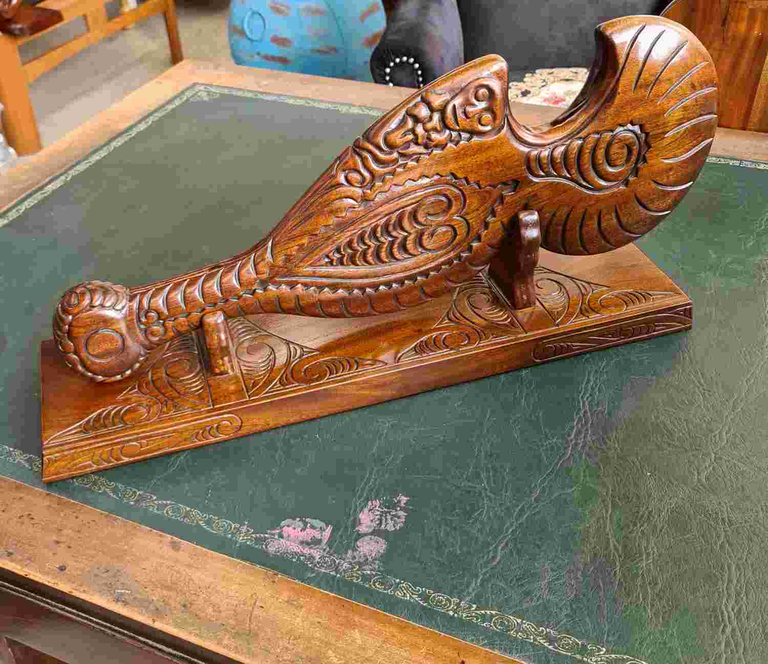 Maketu wood carved Maori Patu