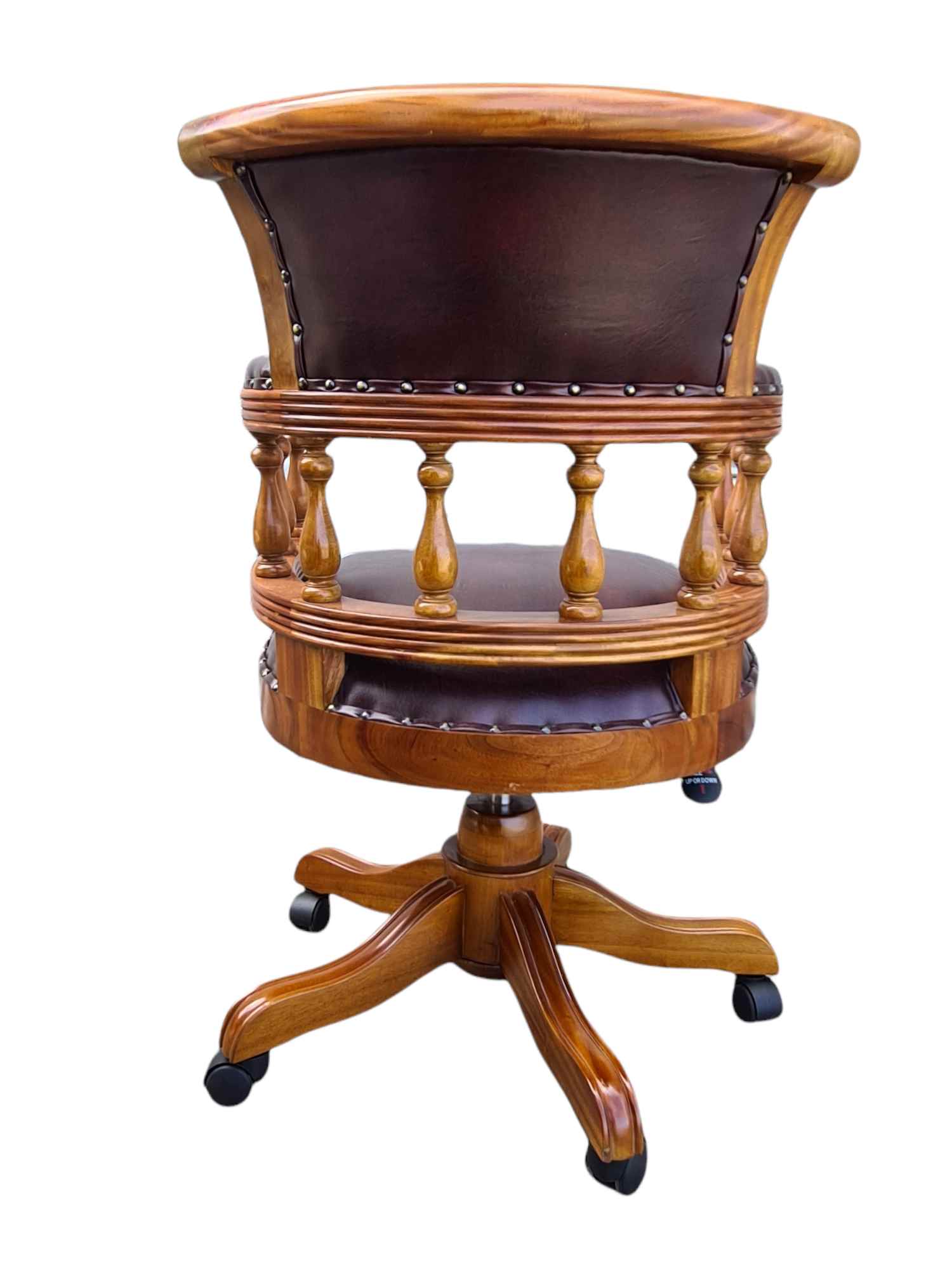 EXECUTIVE VICTORIAN OFFICE CHAIR