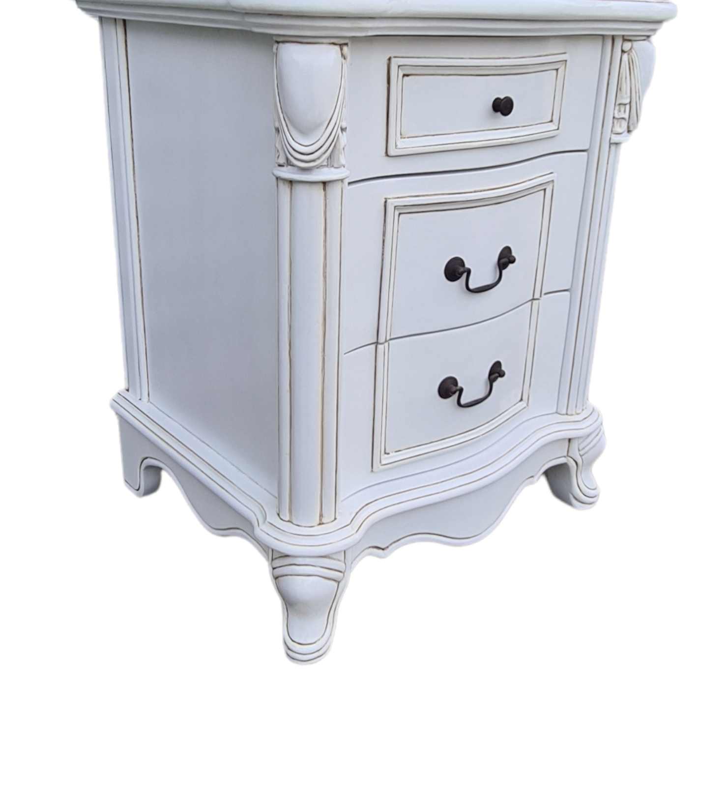 DIEU FRENCH BEDSIDE
