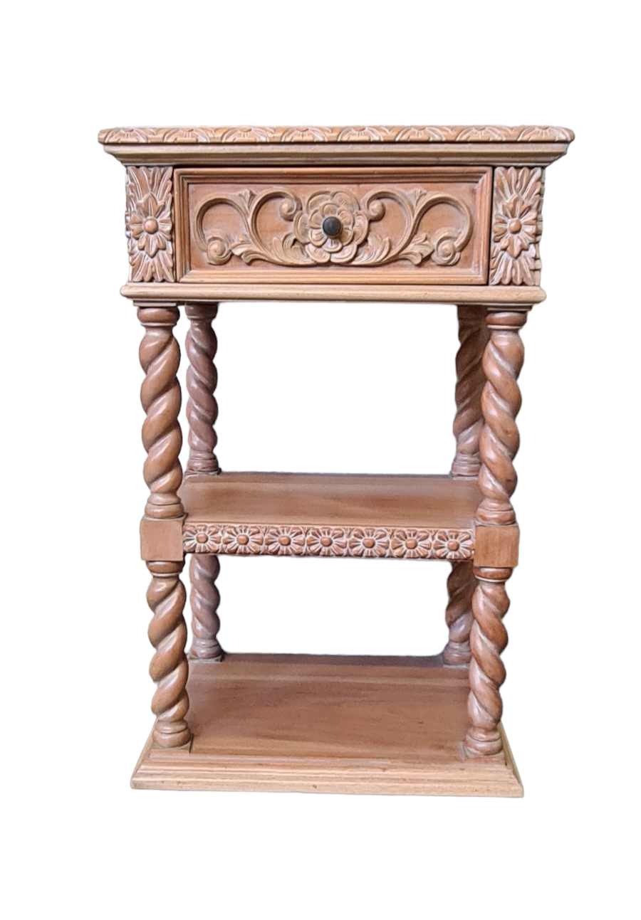 TORUS FRENCH NIGHTSTAND