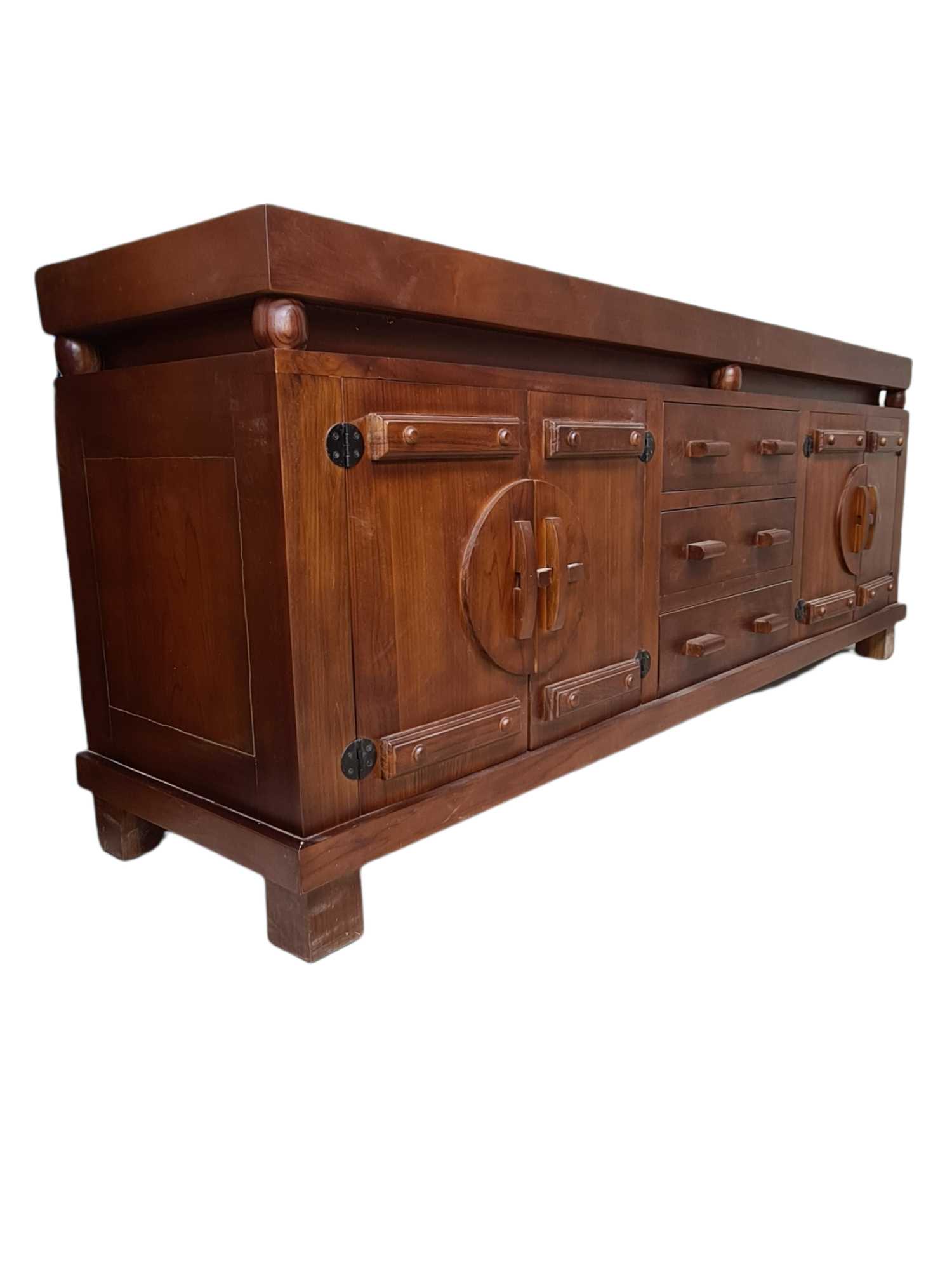 LARGE HONG ORIENTAL SIDEBOARD