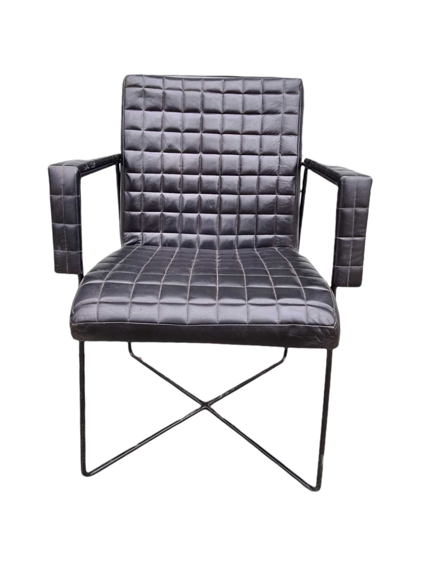 SERRA LEATHER ARMCHAIR