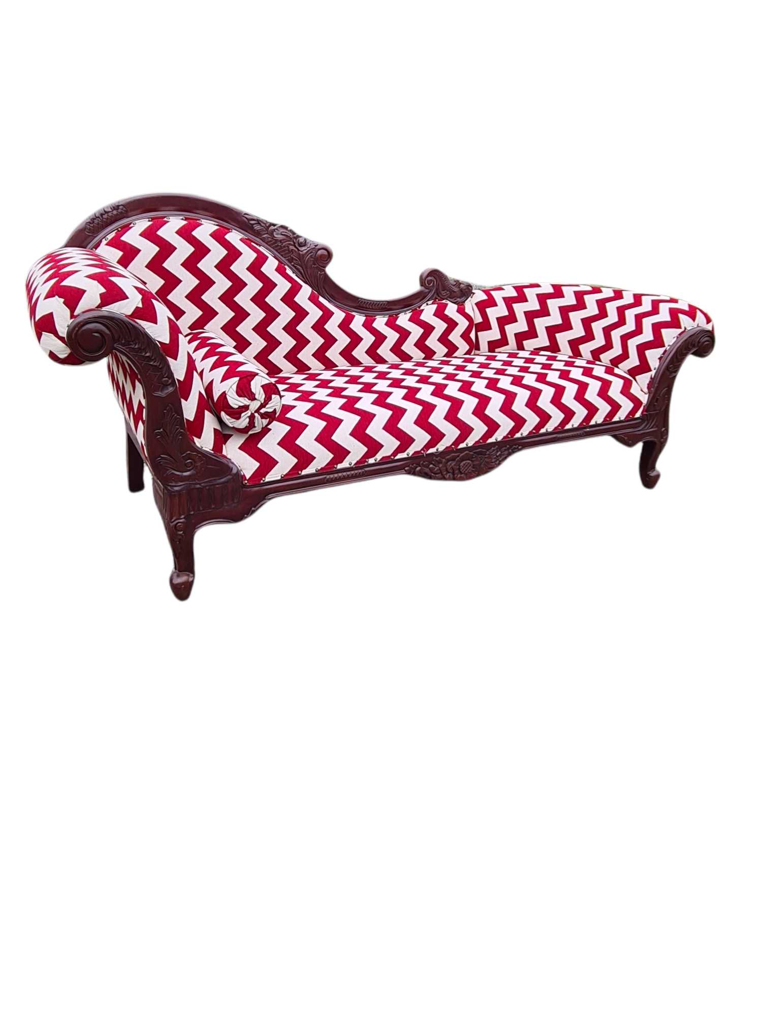 Vienna Carved Chaise