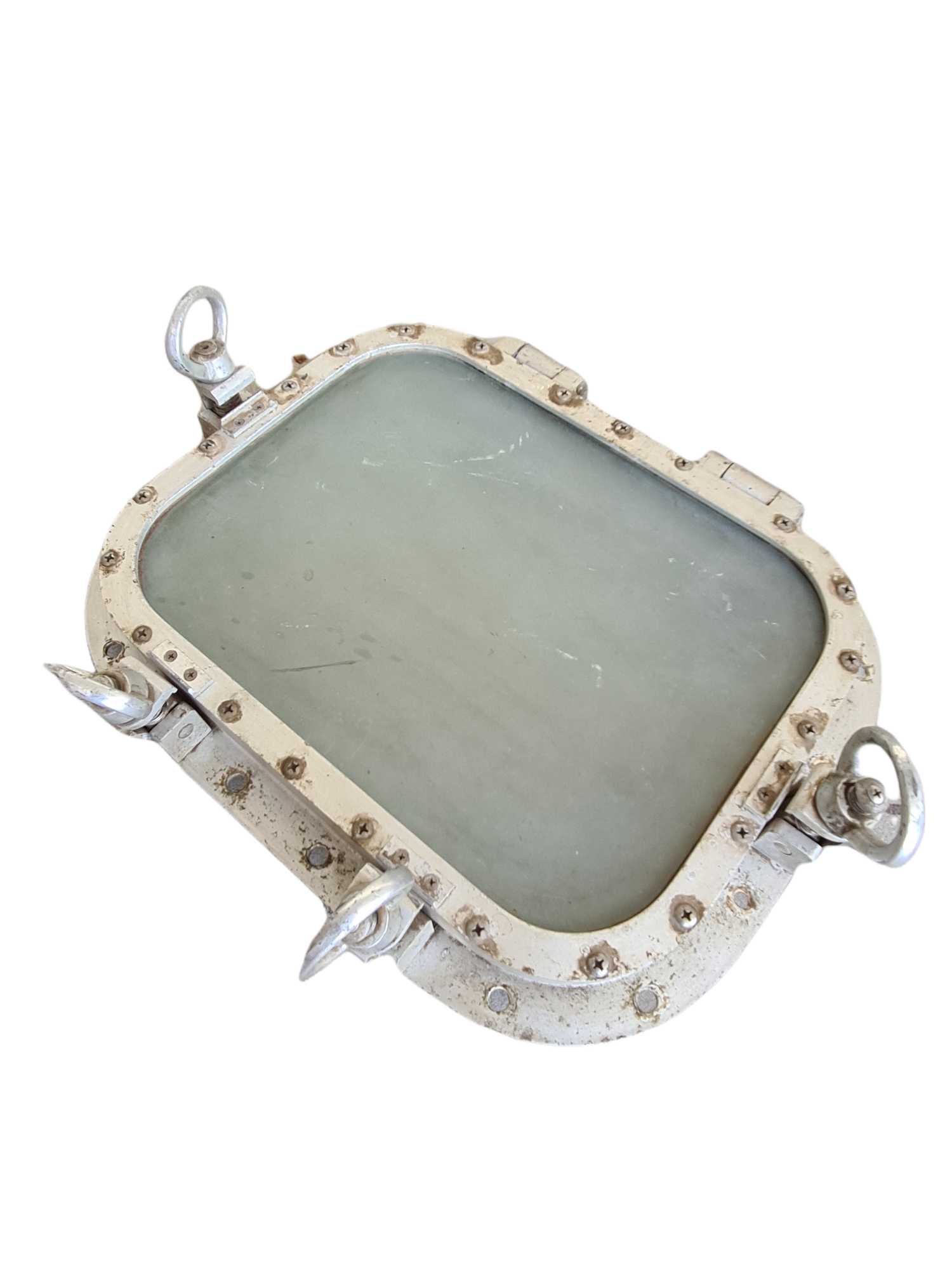 Vintage Rectangle Porthole