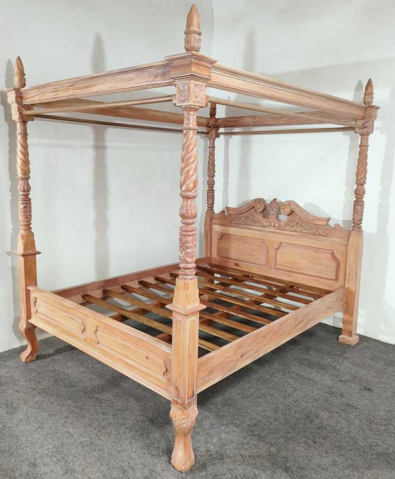 KING GEORGE POSTER BED