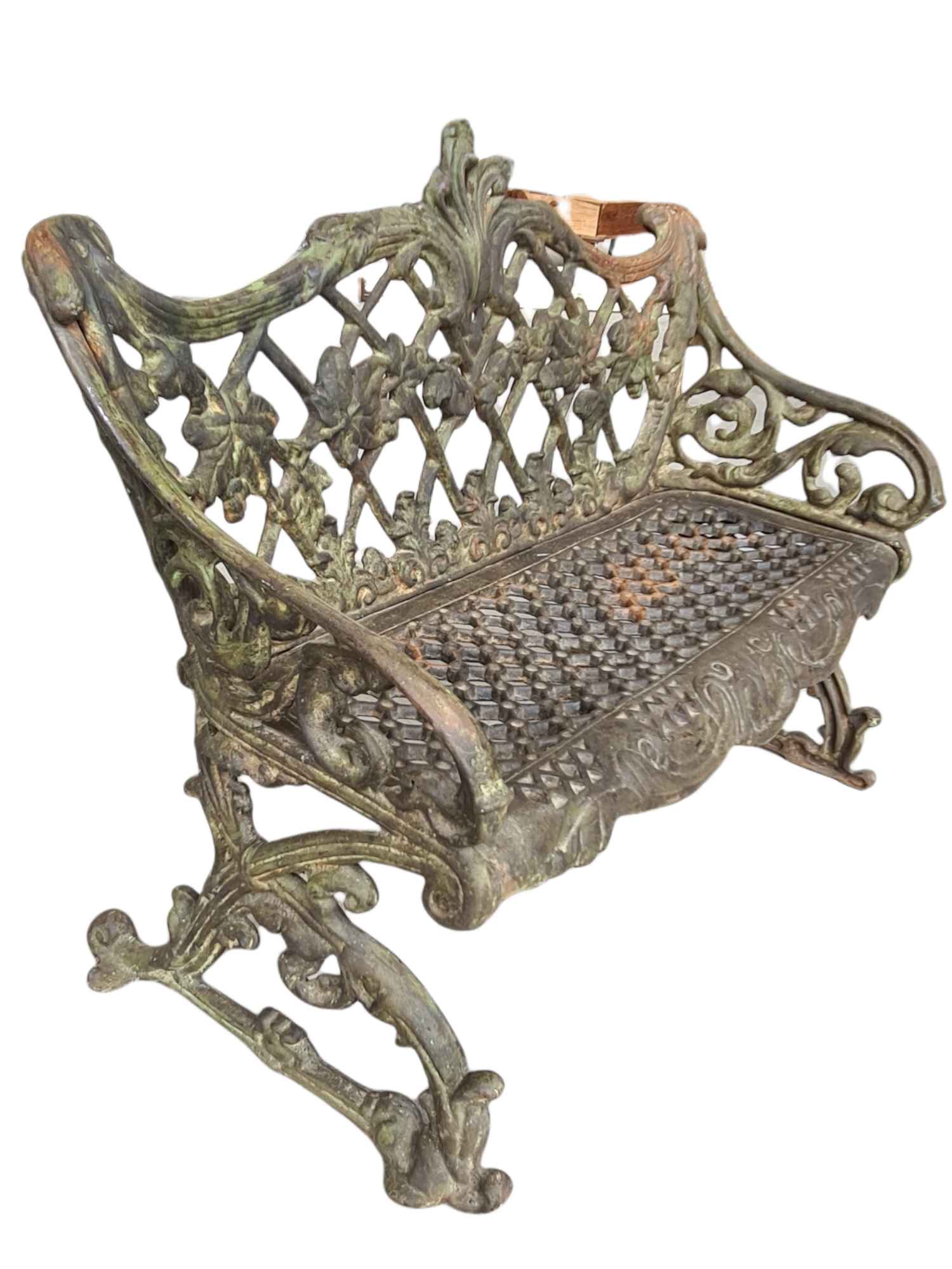 ROCHESTER QUEEN PALACE GARDEN SEAT 95kg