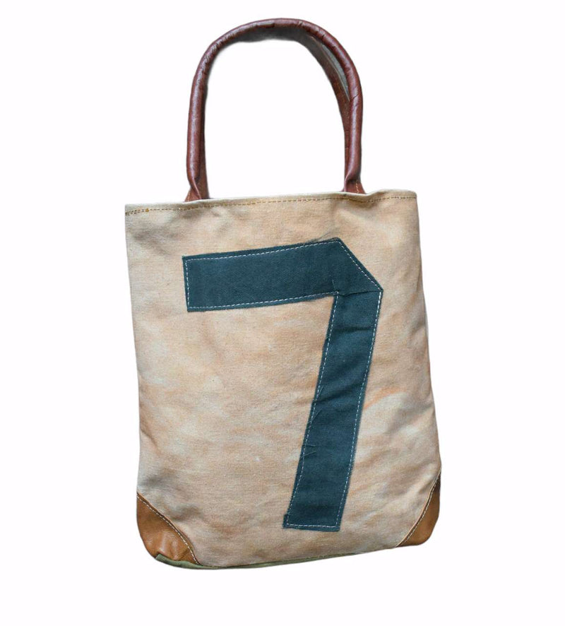 Daphne No 7 shopping bag