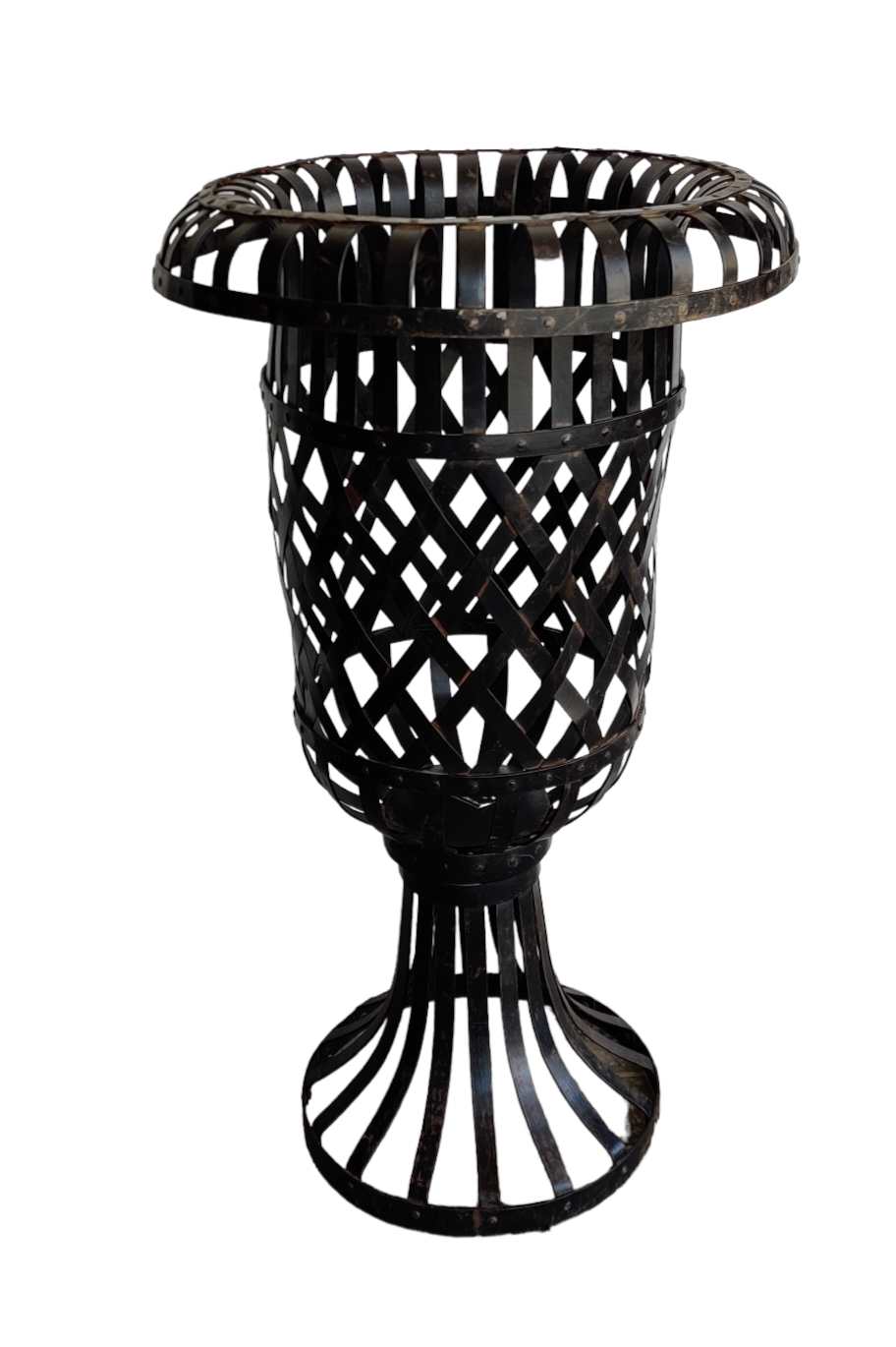 FRENCH FORGRD IRON PLANTER