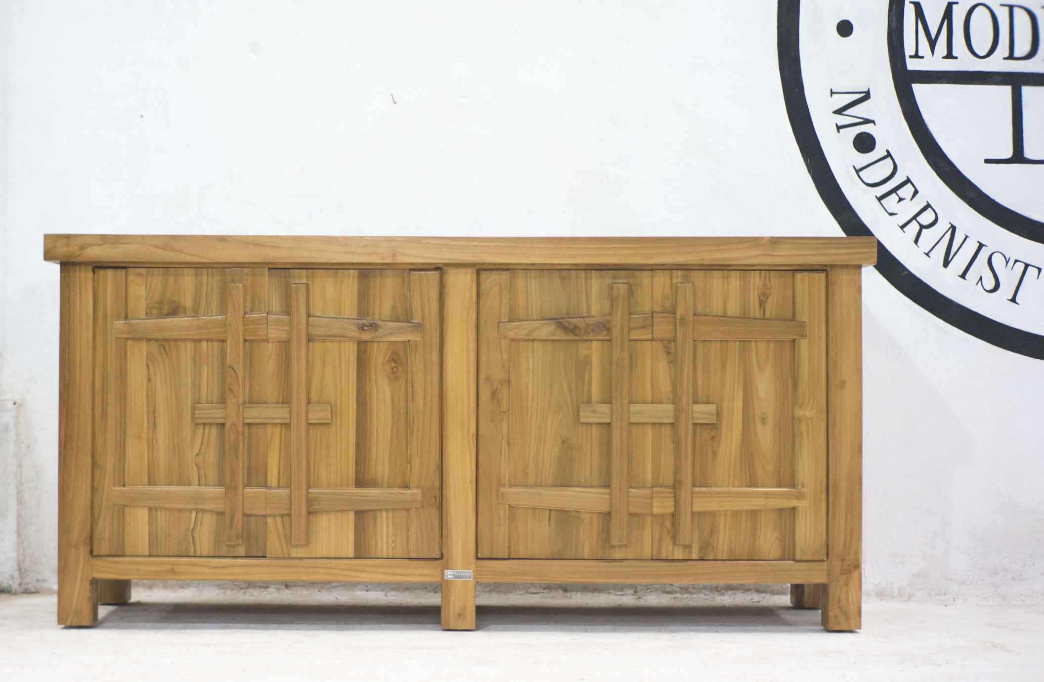 PLOOM ORIENTAL SIDEBOARD