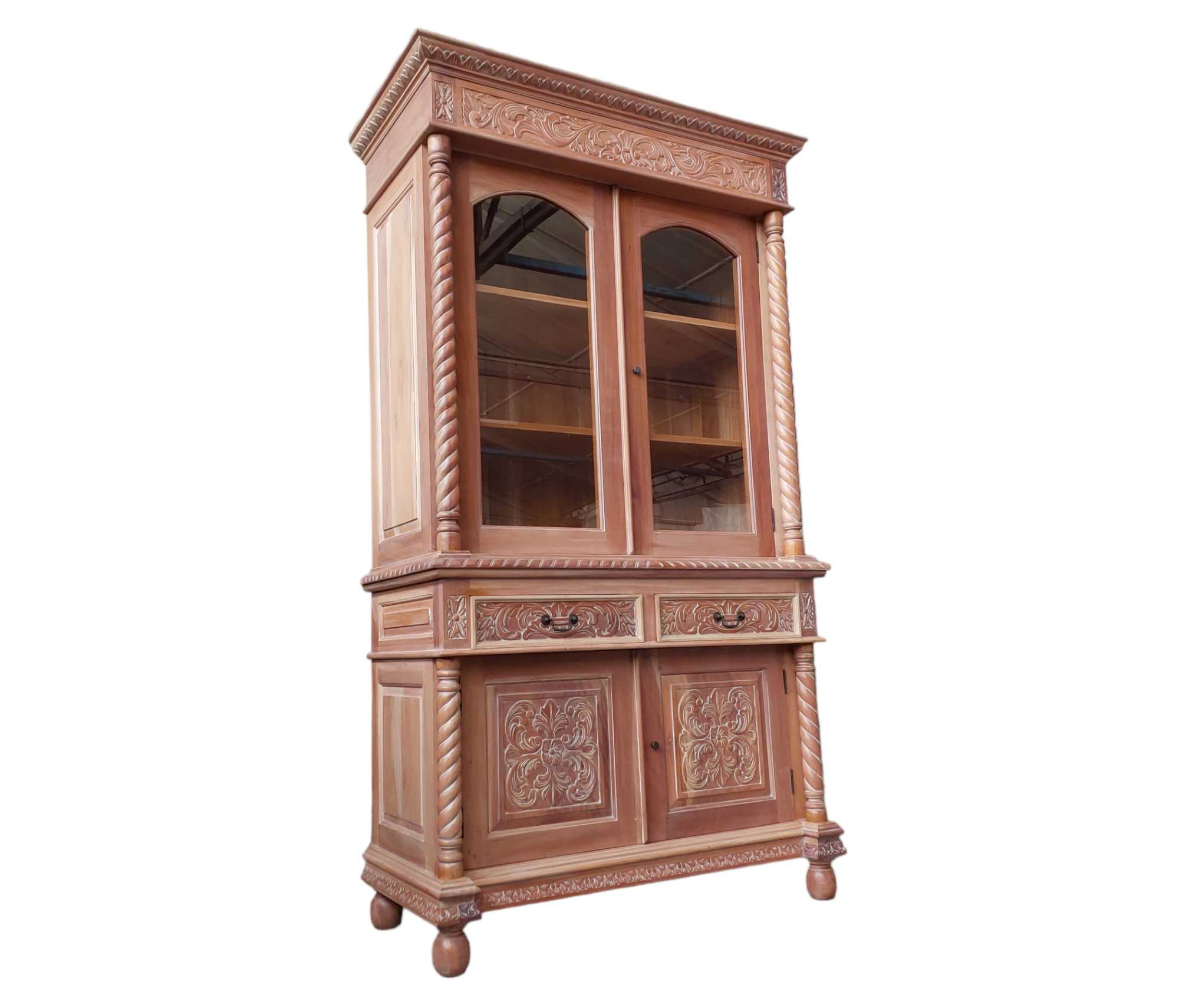 NAXOS FRENCH CABINET