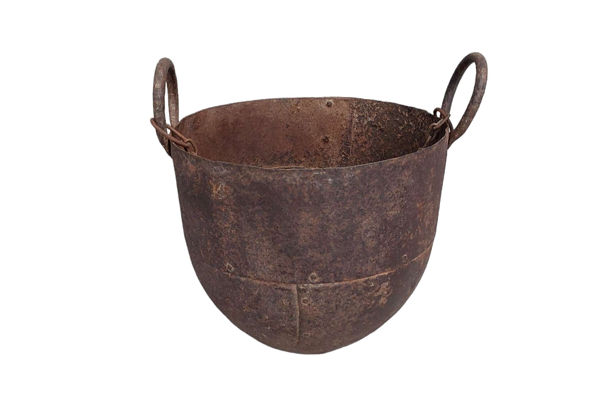 ANTIQUE IRON HANGING POT