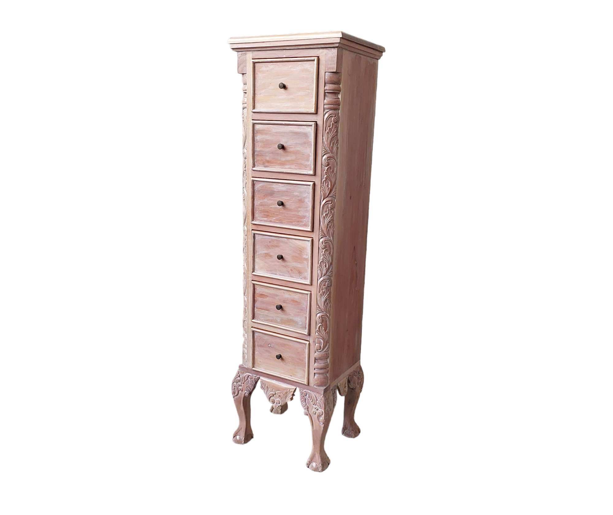 Chippendale Lingeri Chest