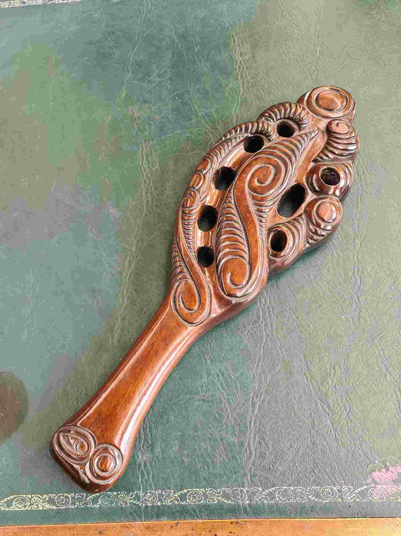 Whanga wood carved Maori Patu