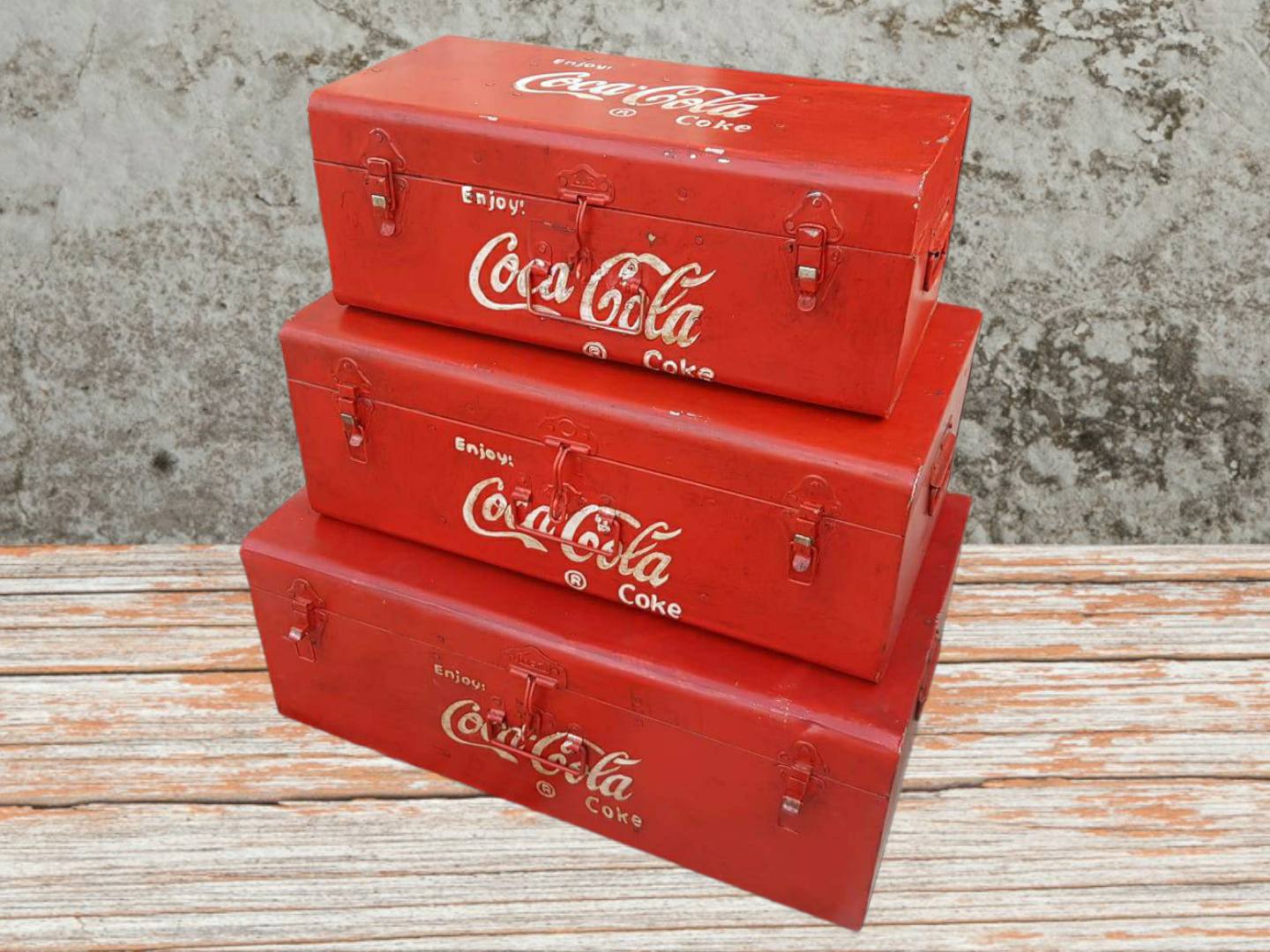 COCA COLA TRUNKS