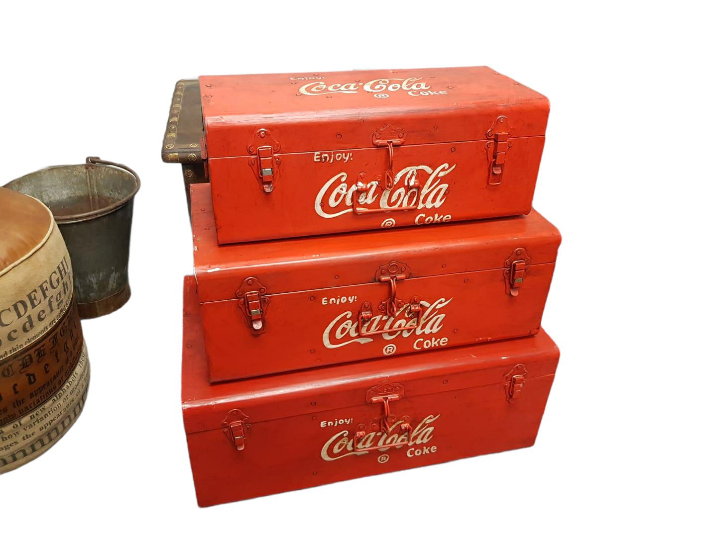 COCA COLA TRUNKS