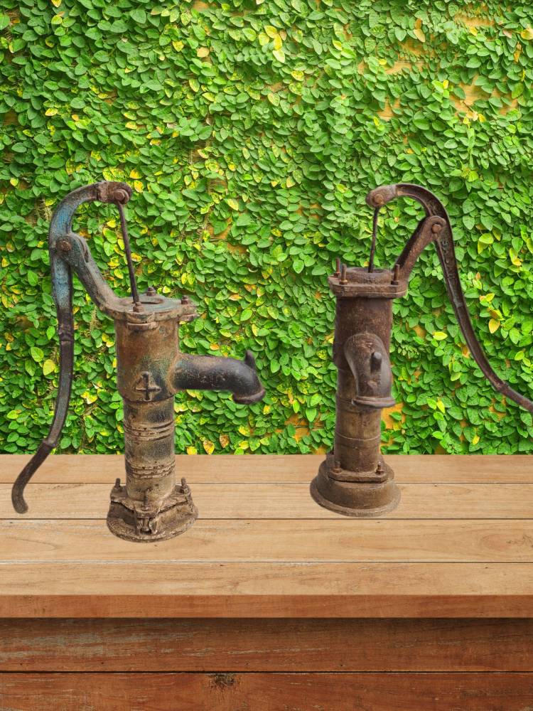 Vintage Cast iron water Pump