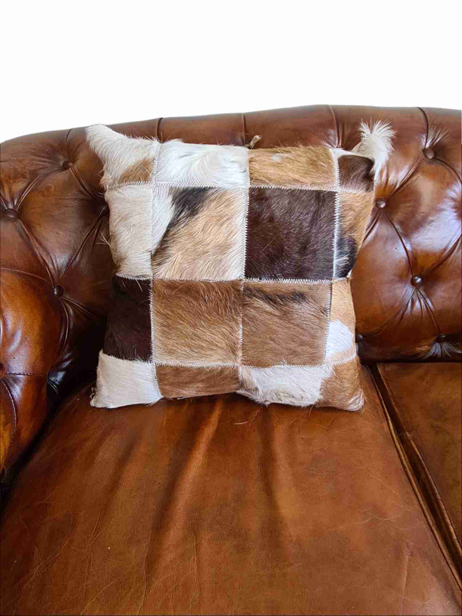 HILLLERS GOAT HIDE CUSHION