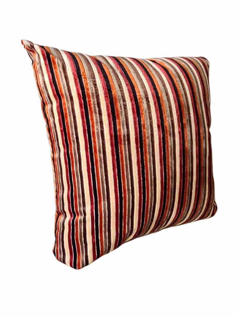 NOOR CUSHION