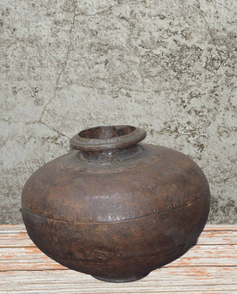 Vintage Indian Iron Matka