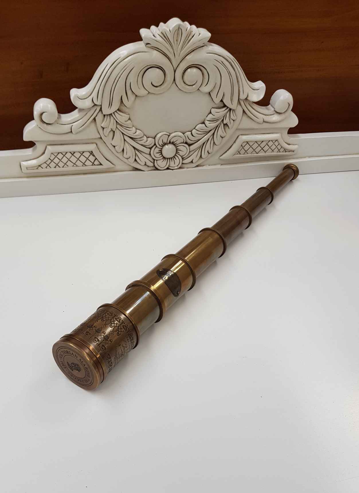 ROYAL NAVY BRASS TELESCOPE