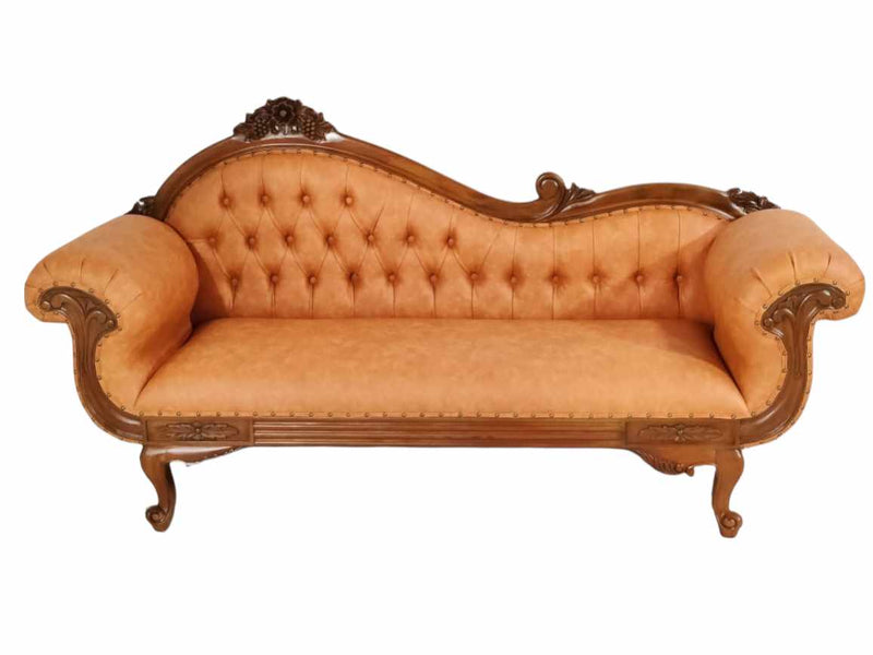 ANGGUR HAND CARVED CHAISE