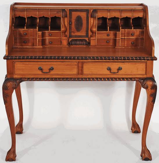 Chippendale Escritoire (Desk)